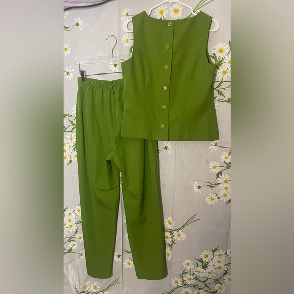 Vintage Giorgio Fiorlini chartreuse green abstract tailored ladies pant suit set - Picture 8 of 11